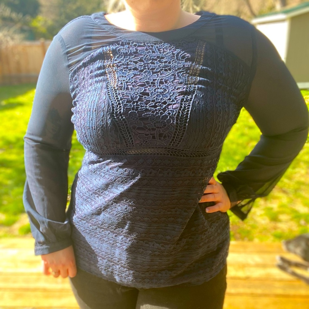 NWT Gorgeous Navy Lace Top